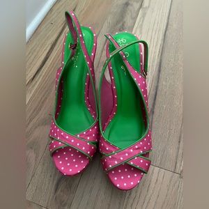 Lily Pulitzer wedges, size 10, satin